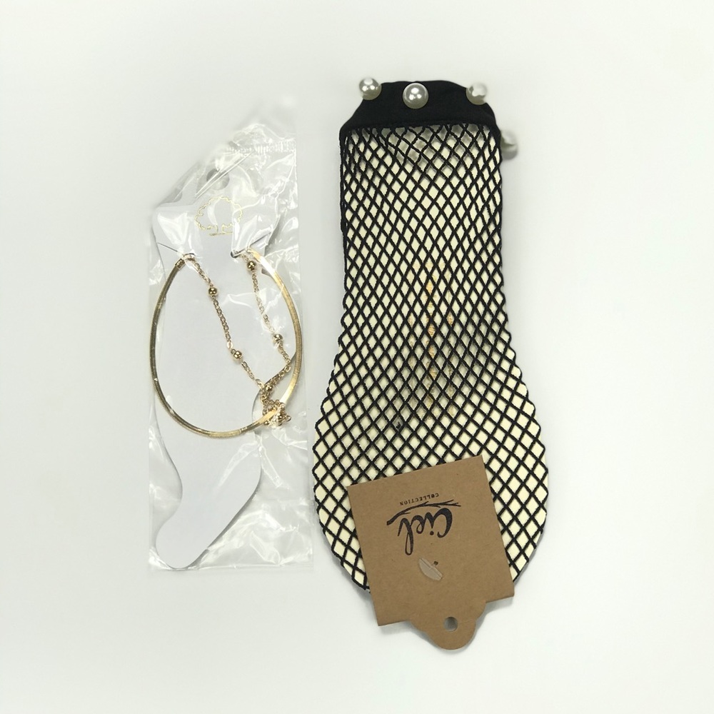 Vtg 90s 00s style ankle bracelet & fishnet socks